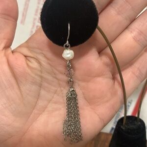Beaded dangling chain earrings